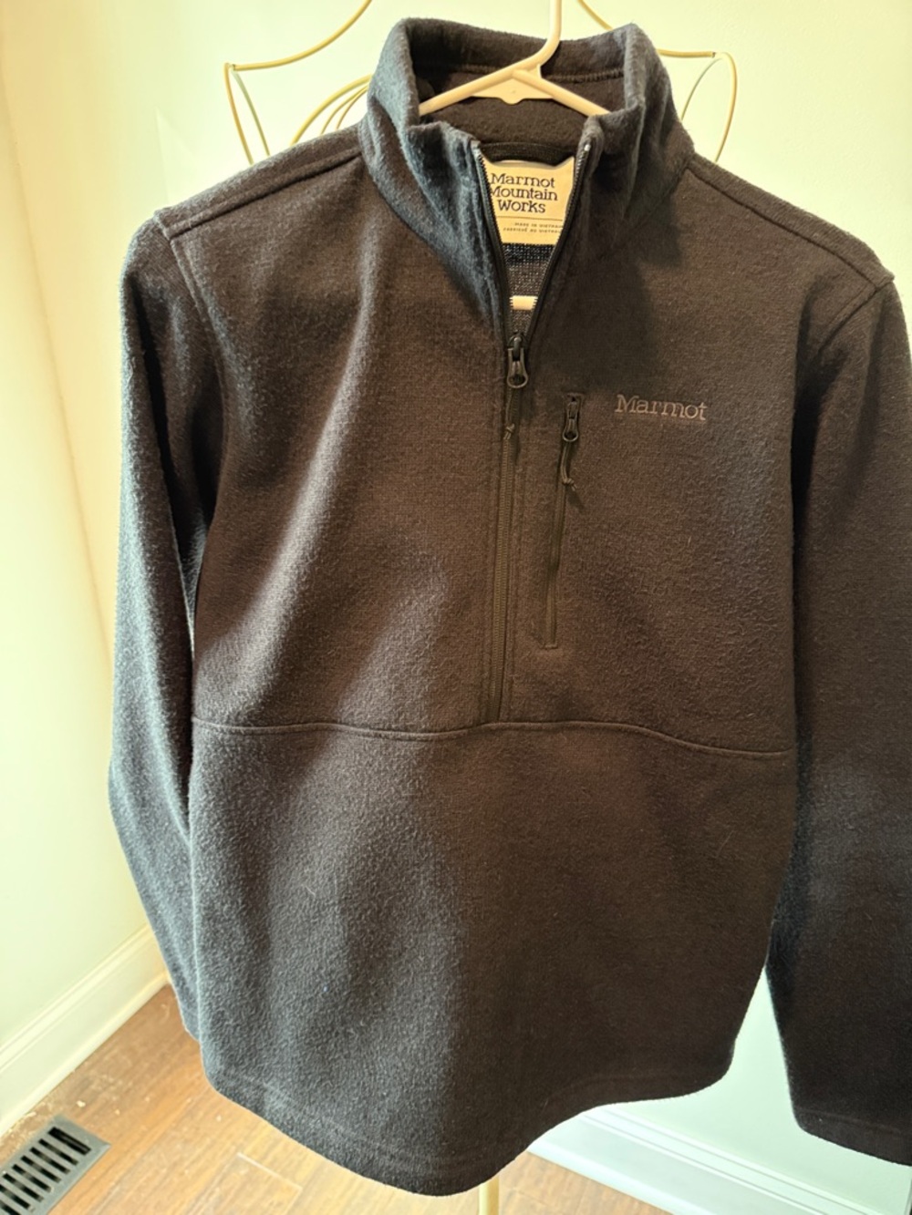 Marmot Black Quarter-Zip Fleece Pullover